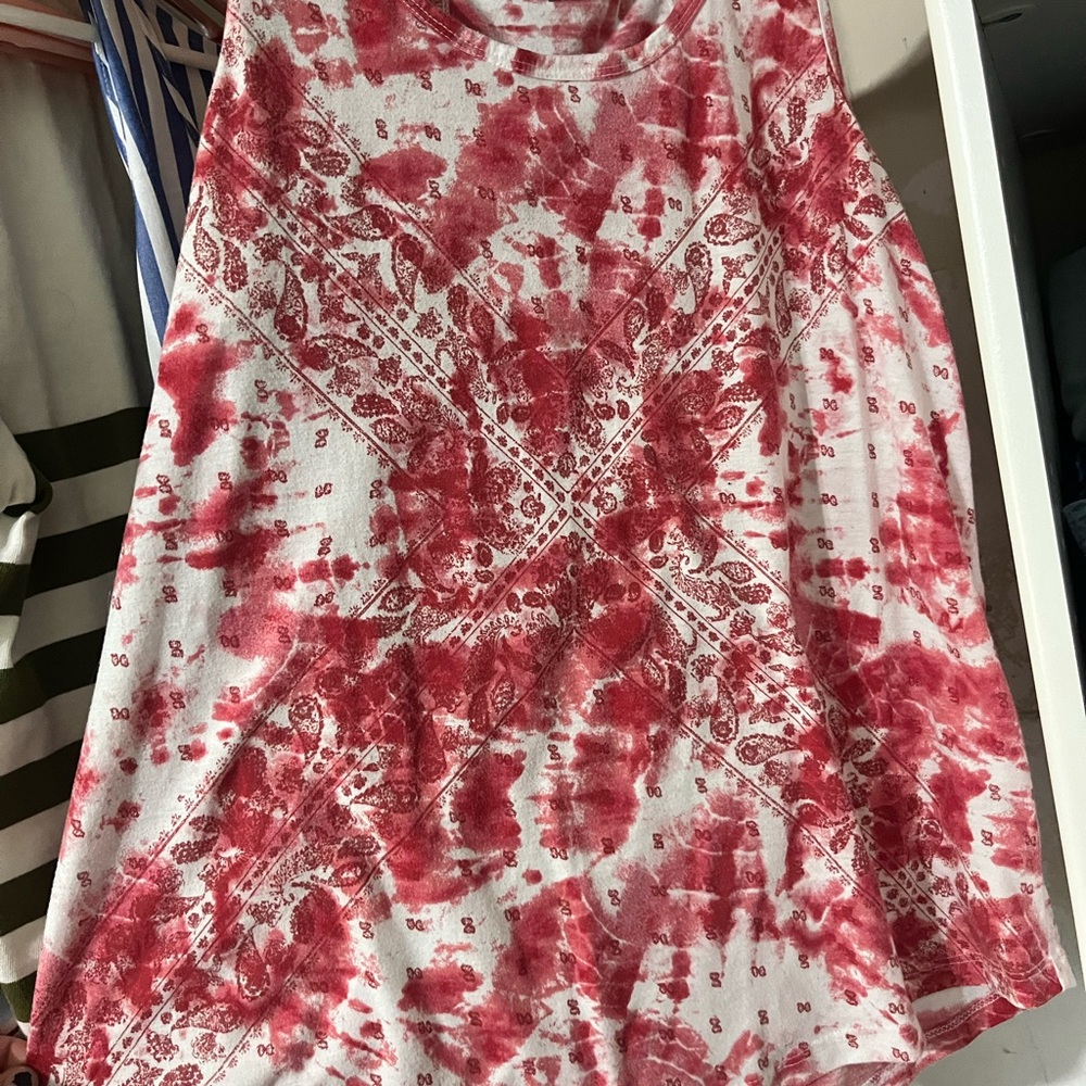 Red Tie-Dye Sleeveless Top